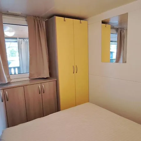 Prázdninový dům Holiday Pirovac