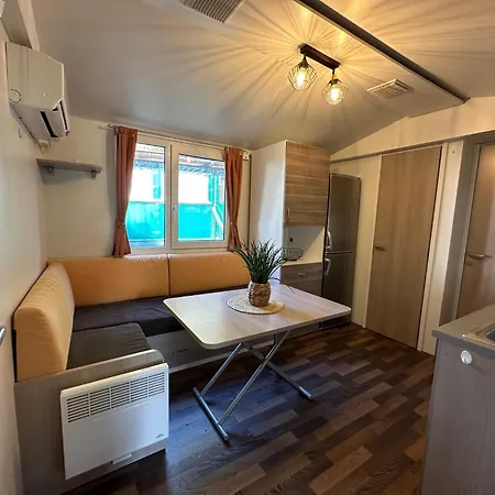 Prázdninový dům Holiday Pirovac