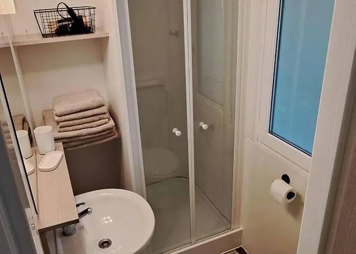 Holiday Pirovac * ピロヴァッツ