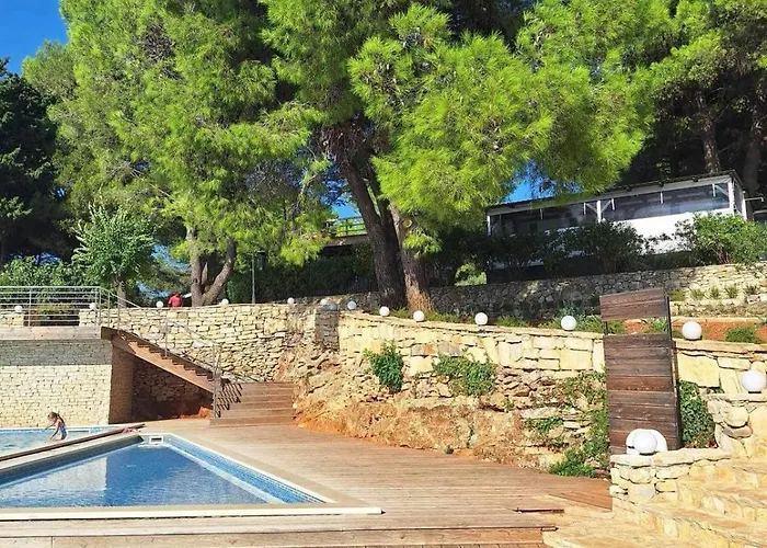 Holiday Pirovac Tatil Evi