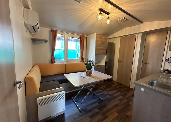 Vakantiehuis Holiday Pirovac